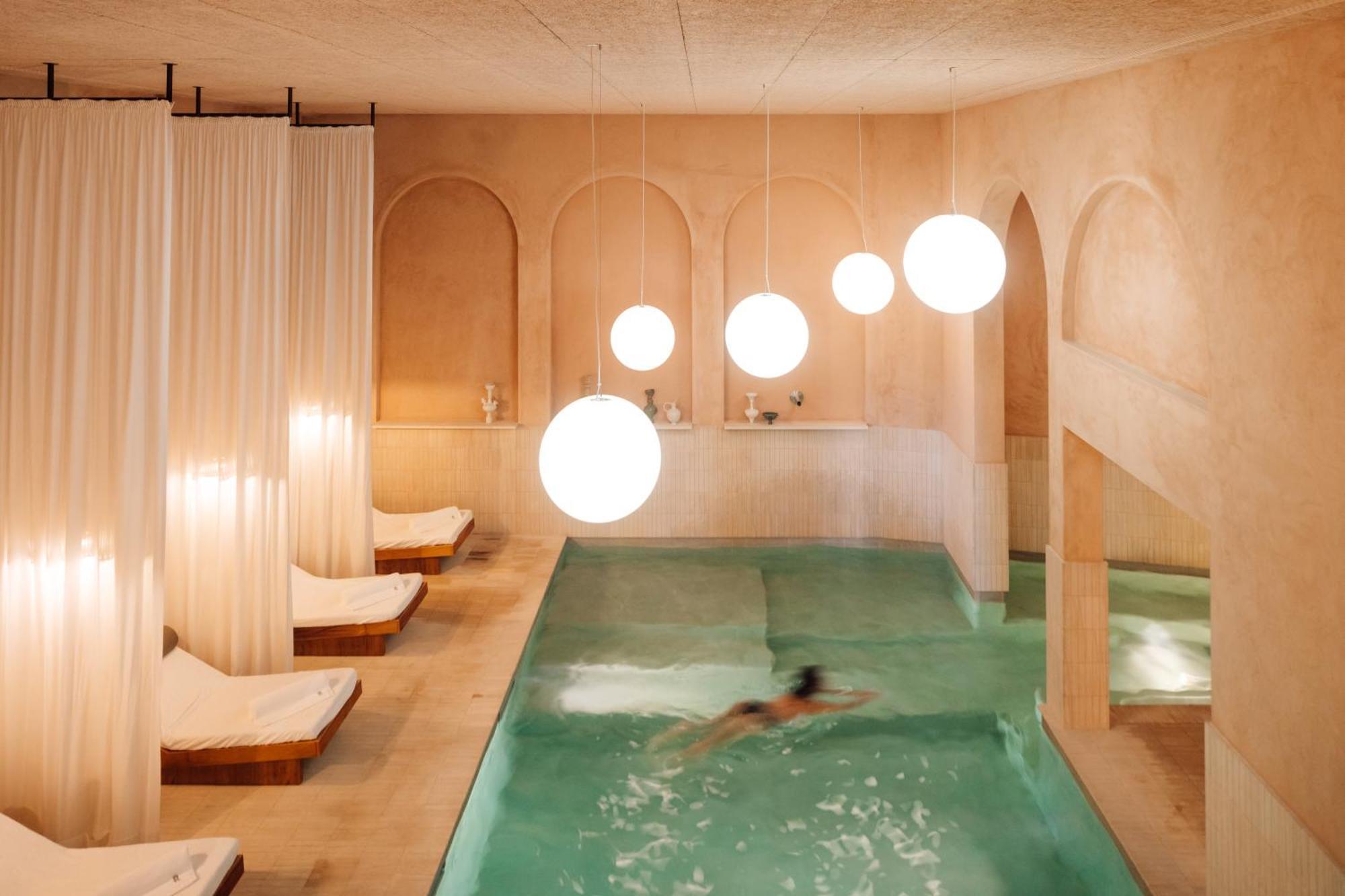 The Rebello Hotel & Spa - Small Luxury Hotels Of The World Vila Nova de Gaia Exterior foto The spa at The Standard, East Village