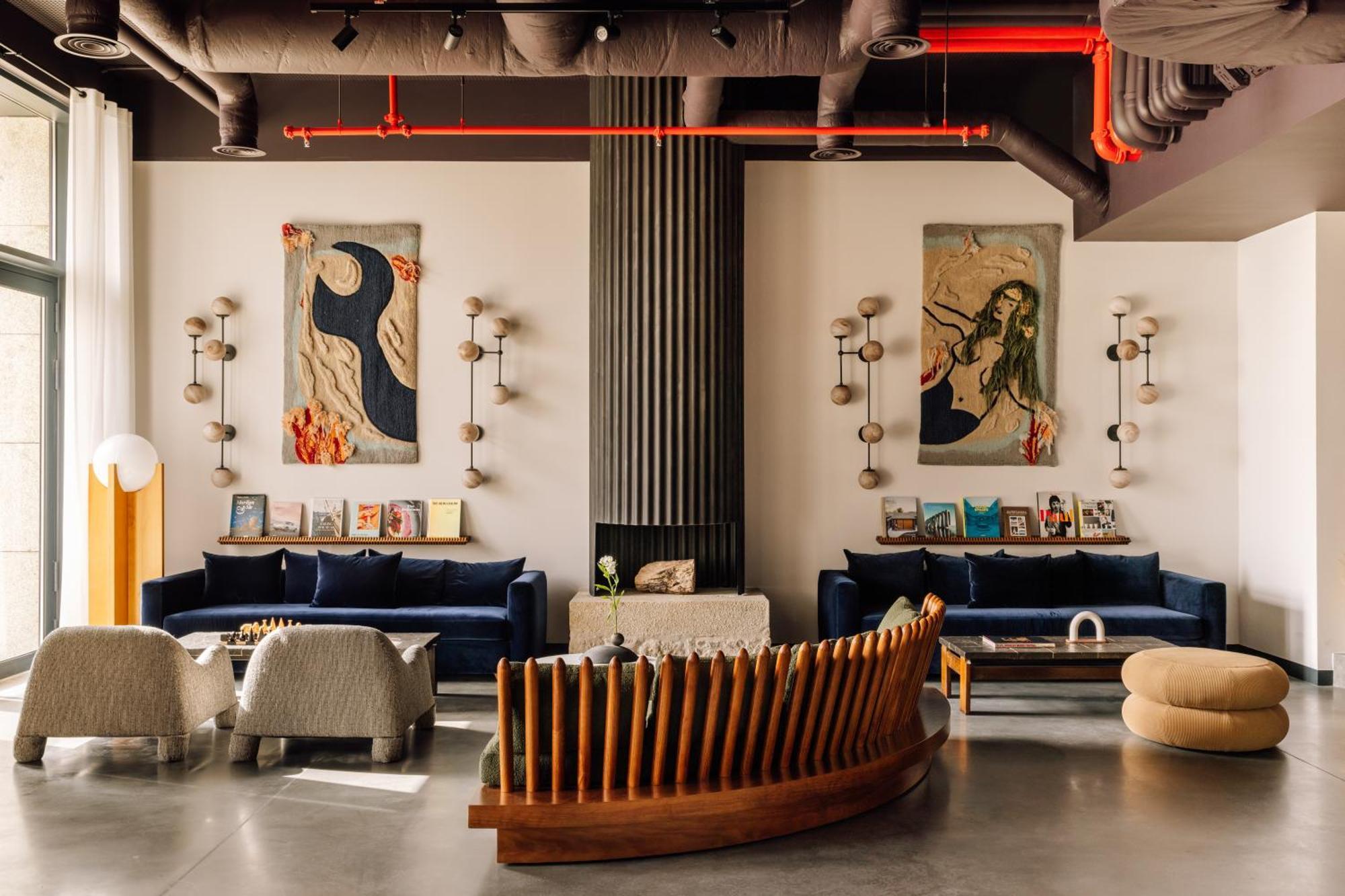 The Rebello Hotel & Spa - Small Luxury Hotels Of The World Vila Nova de Gaia Exterior foto The lobby at the Standard East Village